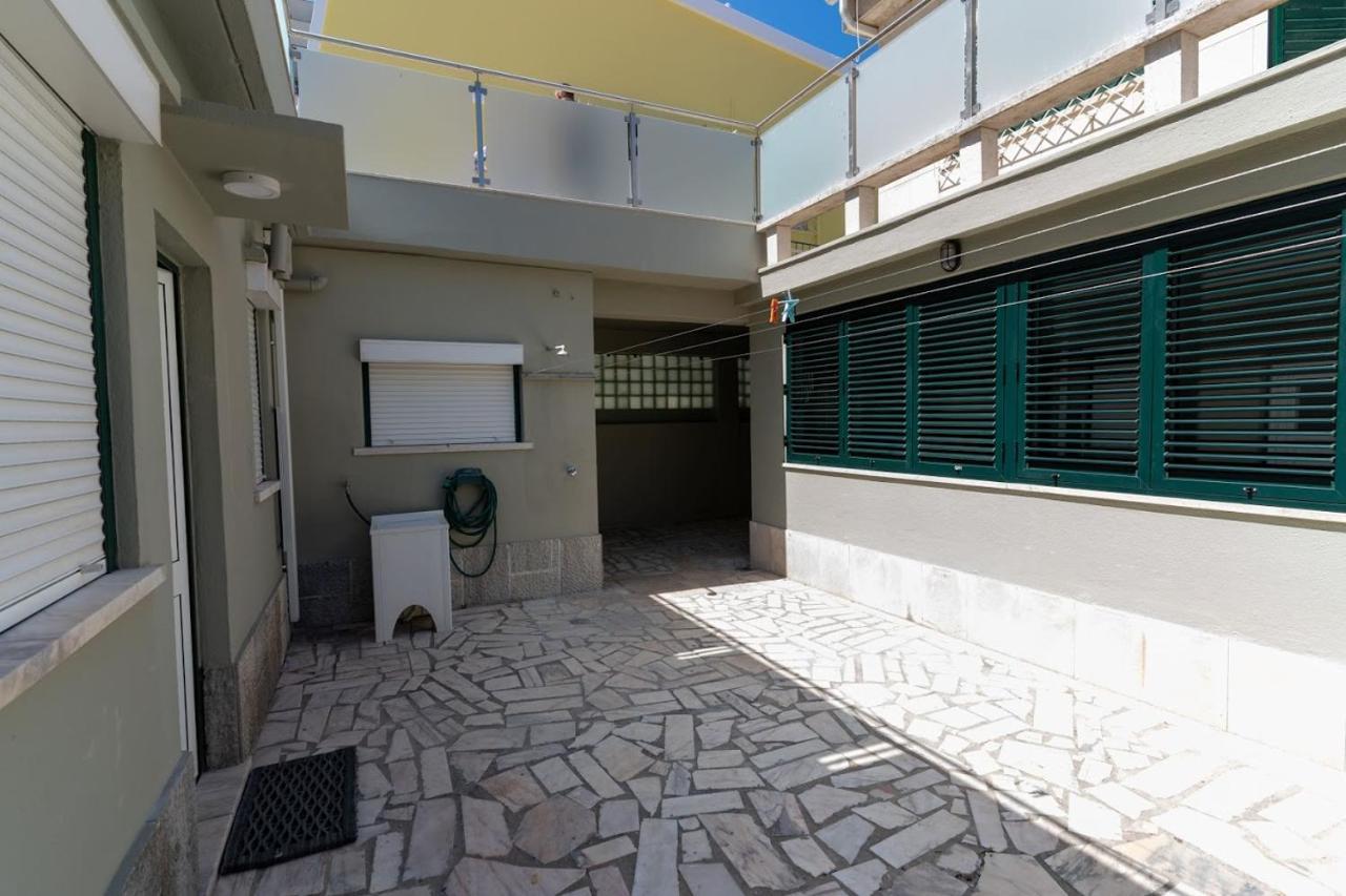 Caparica Beach House Holiday Home Costa de Caparica Exteriör bild